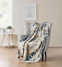 Kate Aurora Modern Floral Ultra Soft & Plush Throw Blanket Cover - 50 In. W X 70 In. L