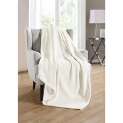 Kate Aurora Living Ultra Soft And Plush Tufted Hypoallergenic Fleece Throw Blanket Covers -Kate Aurora GUEST 4d43839f 375c 4d83 9b86 e66d85794315