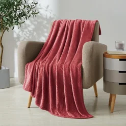Kate Aurora Ultra Soft & Plush Modern Ogee Fleece Throw Blanket Covers - 50 In. W X 60 In. L -Kate Aurora GUEST 6c0eb1eb 26fd 4508 8726 7c1e0bdc8edc